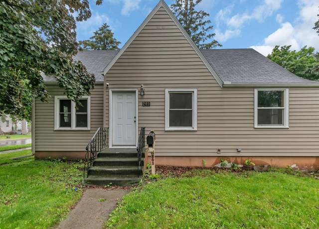 Property at 203 Wilson Ave NE, Saint Cloud, MN 56304, 4 beds, 1 bath