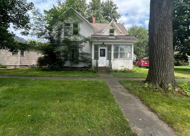 Property at 126 1st St SE, Blooming Prairie, MN 55917, 3 beds, 2 baths