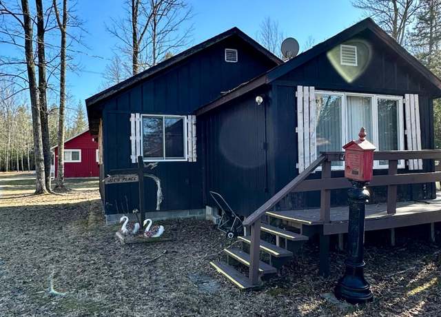 Property at 9845 Empire Dr, Kabetogama Twp, MN 56669, 2 beds, 1 bath