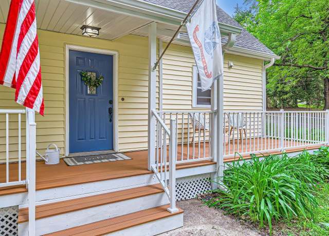 Property at 2234 Lexington Ave S, Mendota Heights, MN 55120, 4 beds, 1 bath