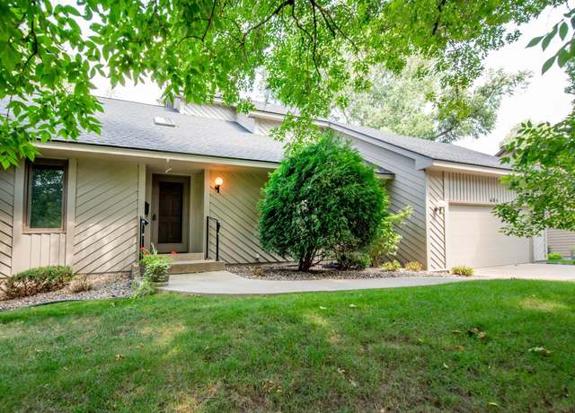 Property at 685 Cheyenne Ln, Mendota Heights, MN 55120, 3 beds, 3 baths