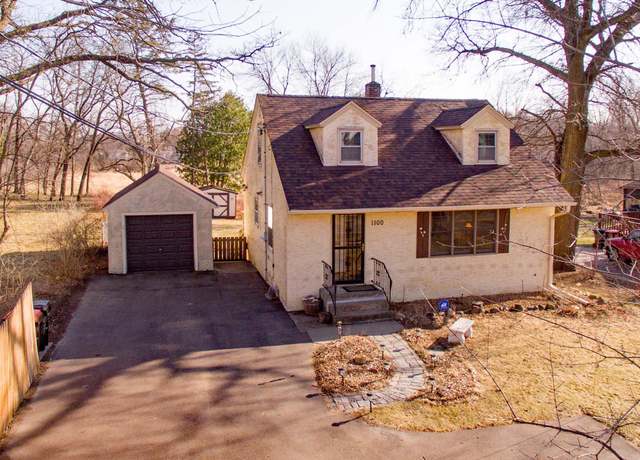 Property at 1100 County RD C E, Maplewood, MN 55109, 3 beds, 2 baths
