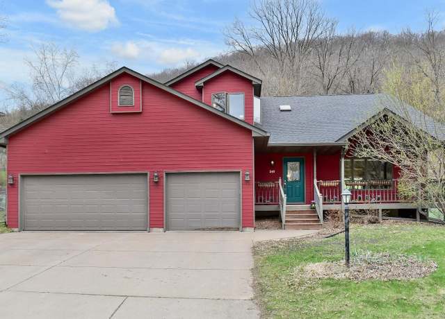 Property at 245 Oak Leaf Dr, Winona, MN 55987, 5 beds, 4 baths