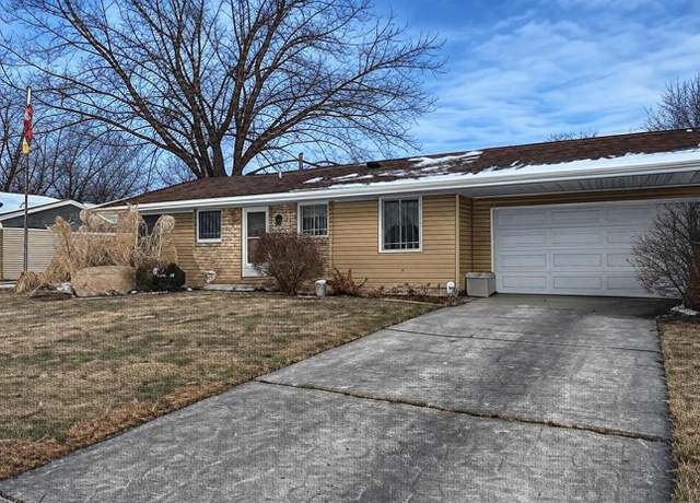 Property at 8594 88th St S, Cottage Grove, MN 55016, 3 beds, 1 bath