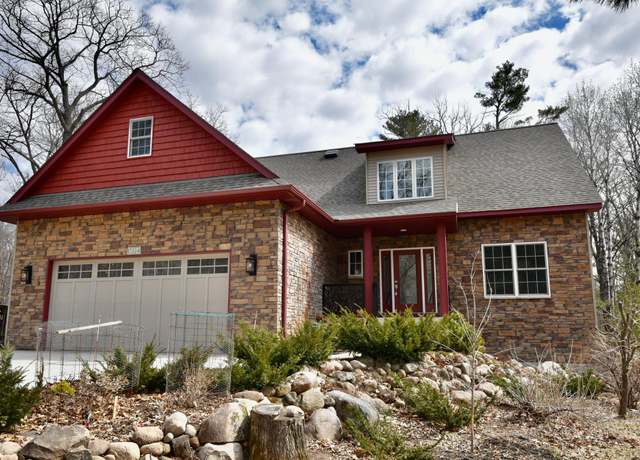 Property at 15324 61st Ave, Milaca, MN 56353, 4 beds, 4 baths