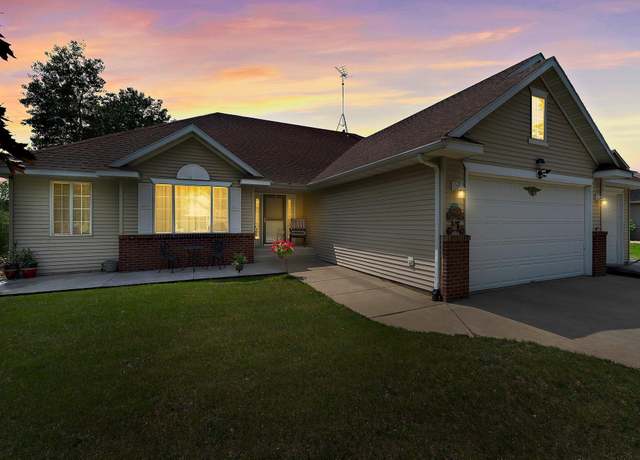 Property at 3023 Crescent Ridge Trl, Saint Cloud, MN 56301, 4 beds, 3 baths
