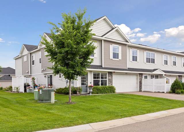Property at 8061 Abercrombie Ln, Woodbury, MN 55129, 3 beds, 3 baths
