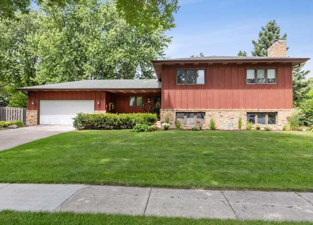 Property at 3314 Peterson Pkwy NE, Fargo, ND 58102, 3 beds, 2 baths