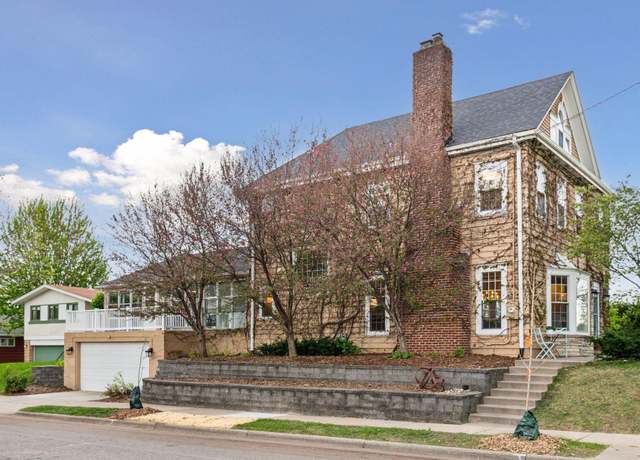 Property at 617 E 61st St, Minneapolis, MN 55417, 4 beds, 2 baths