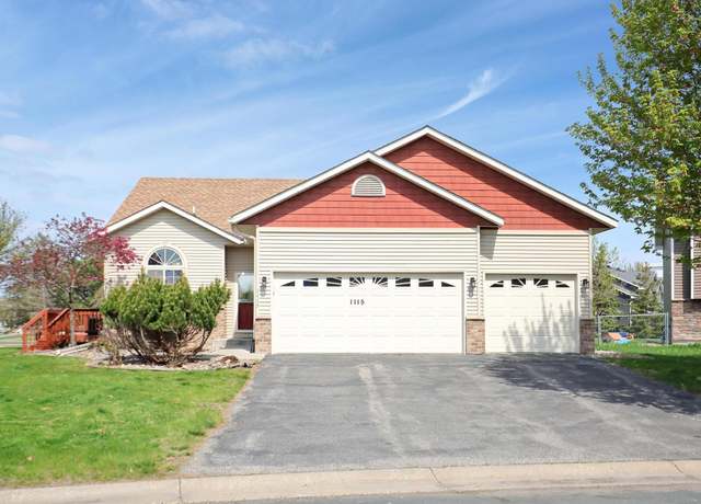 Property at 1115 Village St SE, New Prague, MN 56071, 3 beds, 2 baths
