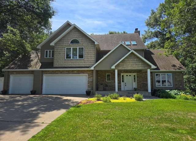 Property at 850 Meadowlawn Ct, Sartell, MN 56377, 4 beds, 4 baths