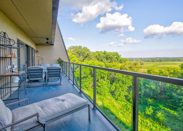 Property at 8121 34th Ave S #305, Bloomington, MN 55425, 2 beds, 2 baths