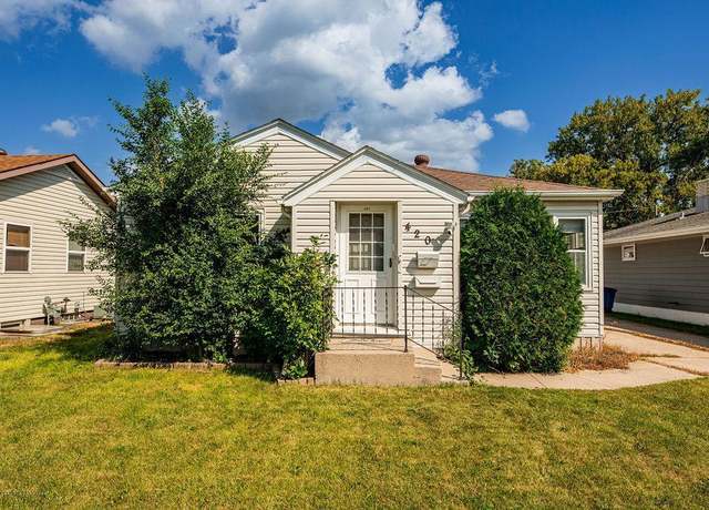 Property at 420 17th St N, Moorhead, MN 56560, 3 beds, 2 baths