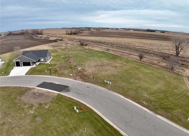 Property at 1904 Shady Ln NE, Willmar, MN 56201