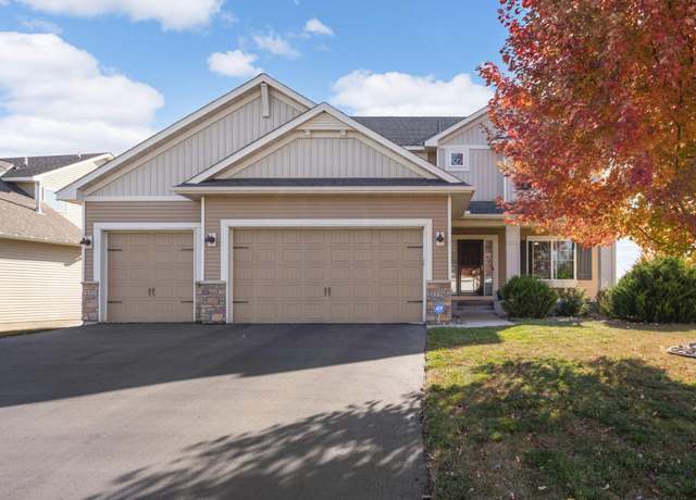 Property at 3226 191st St W, Farmington, MN 55024, 5 beds, 4 baths