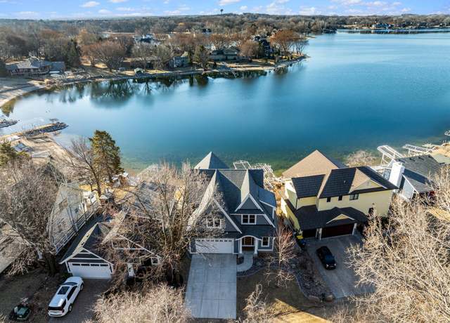 Property at 6430 Conroy St NE, Prior Lake, MN 55372, 3 beds, 4 baths