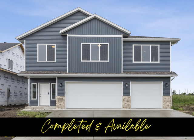 Property at 1057 61st Ave W, West Fargo, ND 58078, 5 beds, 3 baths