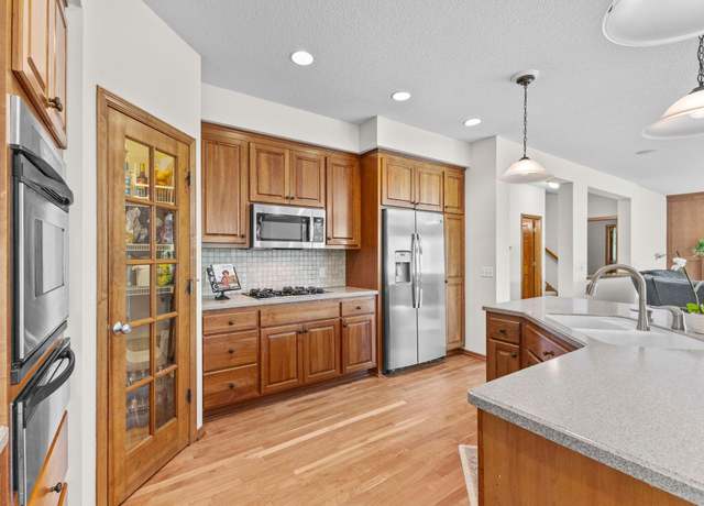 Property at 17397 73rd Pl N, Maple Grove, MN 55311, 4 beds, 4 baths