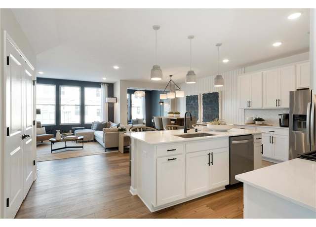 Property at 14995 Avondale Vw, Rosemount, MN 55068, 3 beds, 3 baths