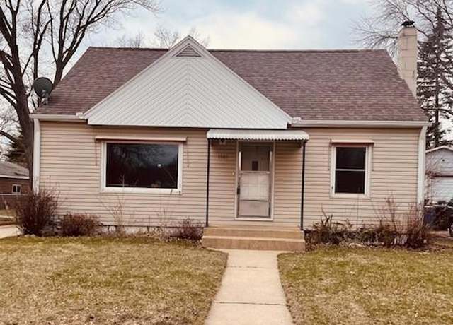 Property at 1101 8th Ave NE, Rochester, MN 55906, 5 beds, 1 bath