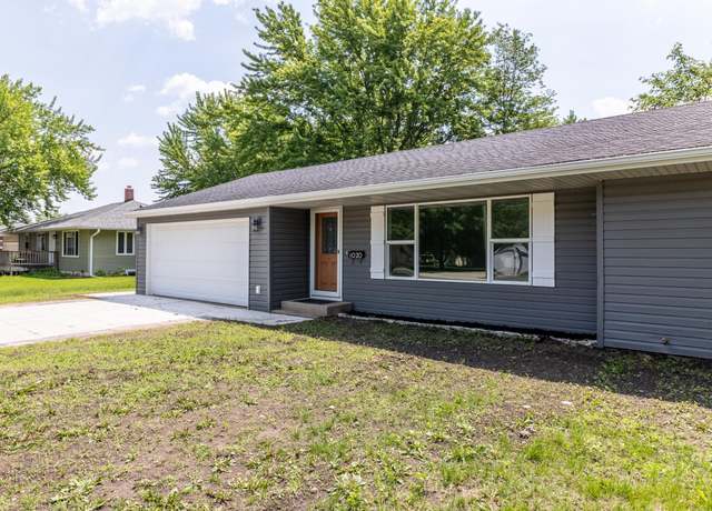 Property at 1020 1st St S, Cold Spring, MN 56320, 5 beds, 3 baths