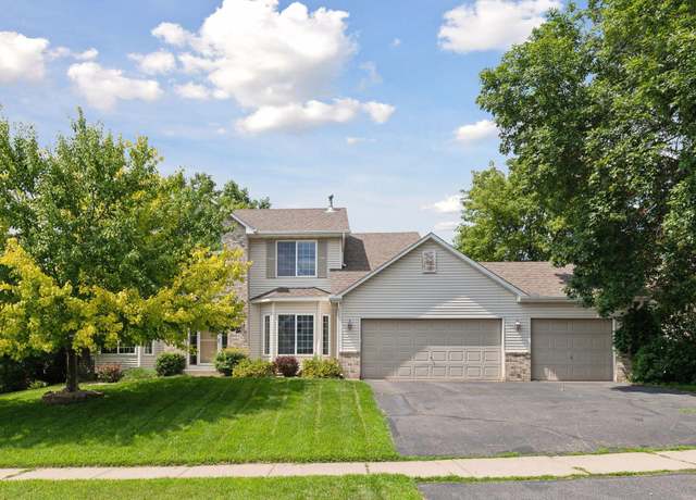 Property at 2394 Manuela Dr, Chaska, MN 55318, 5 beds, 4 baths