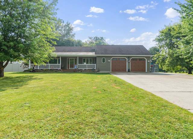 Property at 901 Geneva Dr, Alexandria, MN 56308, 5 beds, 3 baths