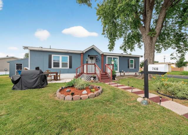 Property at 7436 West Cir NE, Fridley, MN 55432, 3 beds, 2 baths