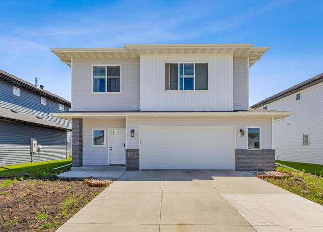 Property at 5511 Lori Ln W, West Fargo, ND 58078, 4 beds, 3 baths