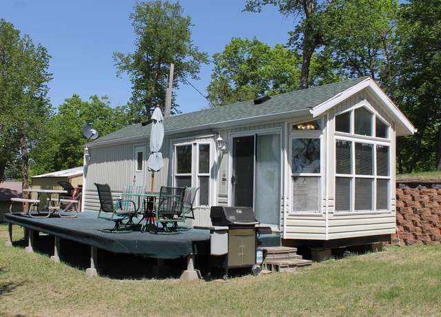 Property at 39624 Crane Lake Dr, Battle Lake, MN 56515, 2 beds, 1 bath