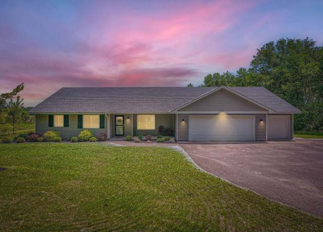 Property at 31531 London Dr NE, Cambridge, MN 55008, 3 beds, 3 baths