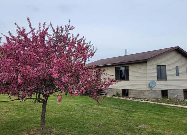 Property at 3454 44th Ave SW, Pine River, MN 56474, 1 bed, 3 baths