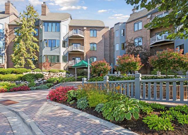 Property at 12700 Sherwood Pl #102, Minnetonka, MN 55305, 2 beds, 2 baths