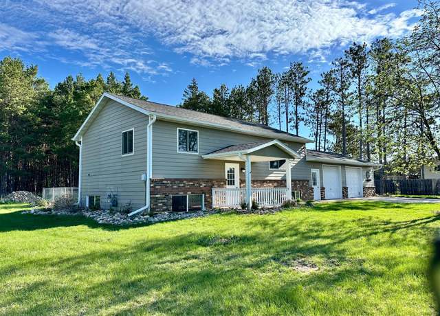 Property at 1107 8th St W, Park Rapids, MN 56470, 4 beds, 2 baths
