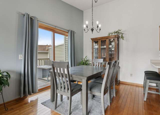 Property at 14870 Endicott Way #20, Apple Valley, MN 55124, 3 beds, 2 baths