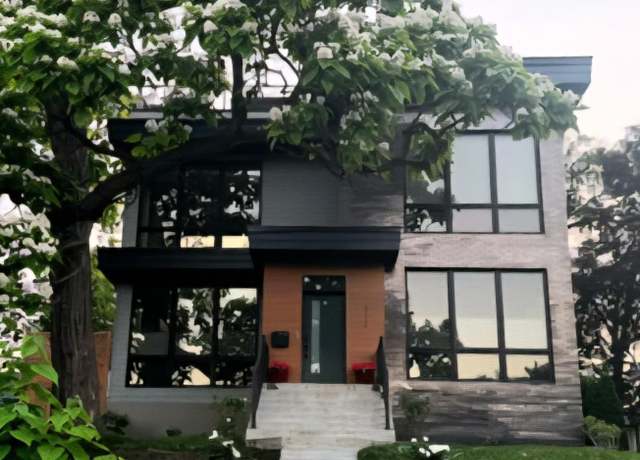 Property at 212 Oliver Ave S, Minneapolis, MN 55405, 4 beds, 5 baths