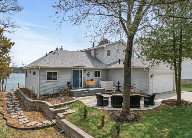 Property at 14320 284th Ave NW, Zimmerman, MN 55398, 3 beds, 3 baths