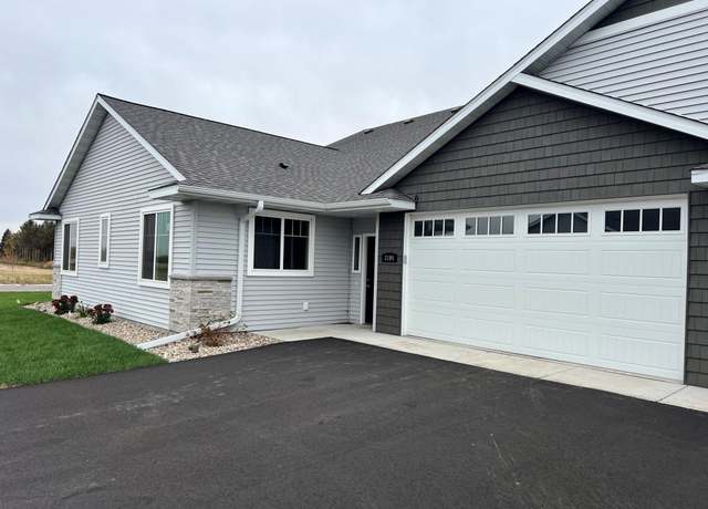 Property at 3104 Bassett Dr, Mankato, MN 56001, 3 beds, 2 baths