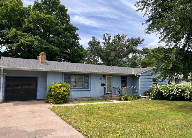 Property at 1711 Winnetka Ave N, Golden Valley, MN 55427, 3 beds, 2 baths
