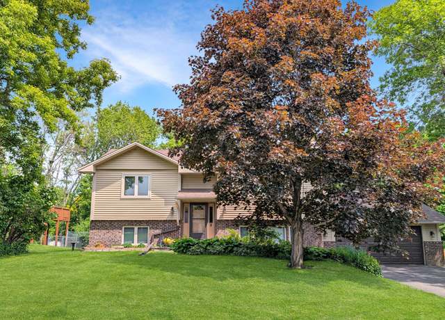 Property at 15142 75th Ave N, Maple Grove, MN 55311, 4 beds, 2 baths