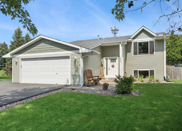 Property at 3030 Robertson Ct, Rockford, MN 55373, 5 beds, 2 baths
