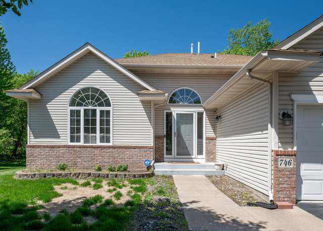 Property at 746 107th Ct NE, Blaine, MN 55434, 4 beds, 3 baths