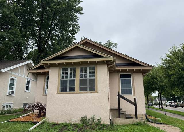 Property at 3127 Irving Ave N, Minneapolis, MN 55411, 2 beds, 1 bath