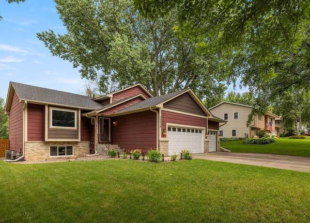 Property at 20828 Iran Ave, Lakeville, MN 55044, 4 beds, 3 baths