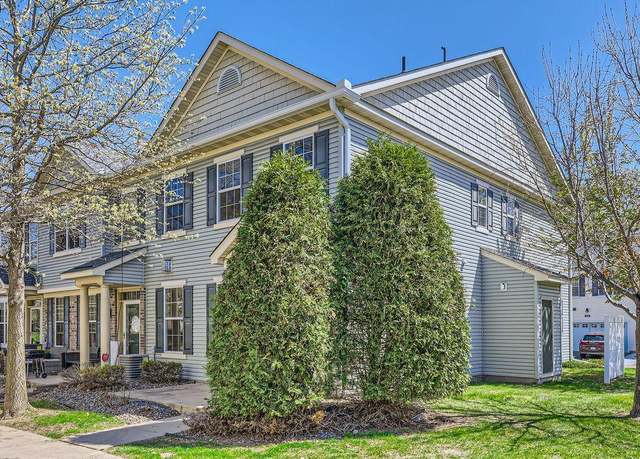 Property at 1185 Hillvale Ave N, Oakdale, MN 55128, 3 beds, 3 baths