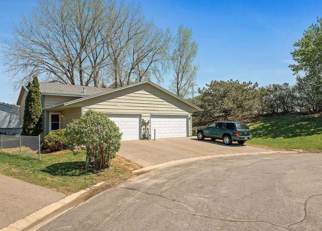 Property at 4422 Cinnamon Ridge Trl, Eagan, MN 55122, 3 beds, 2 baths