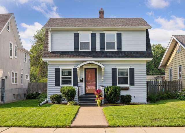Property at 1780 Jefferson Ave, Saint Paul, MN 55105, 3 beds, 1 bath