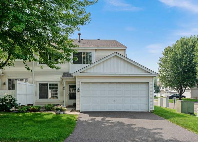 Property at 475 Leeward Trl, Woodbury, MN 55129, 2 beds, 2 baths