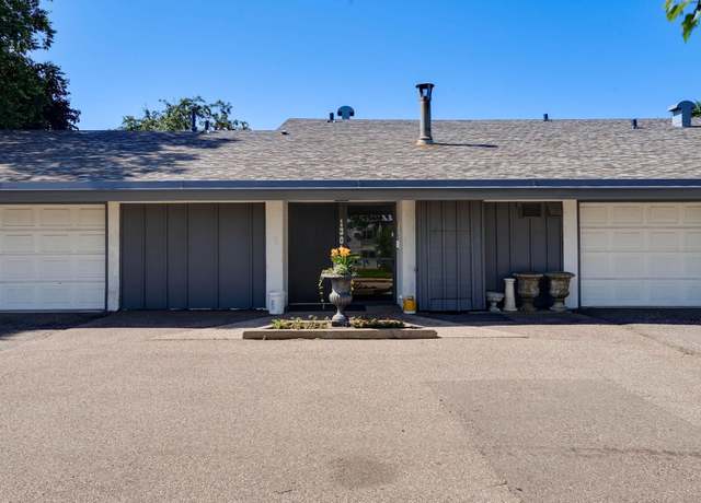 Property at 1301 W 82nd St Unit D, Bloomington, MN 55420, 1 bed, 1 bath