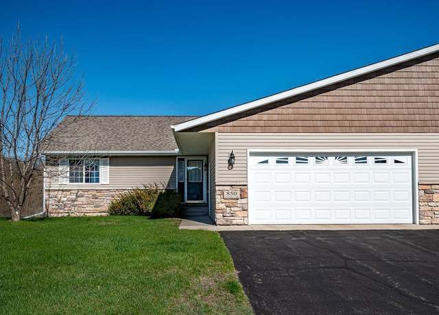 Property at 850 W Ridge Ct #50, New Richmond, WI 54017, 5 beds, 3 baths